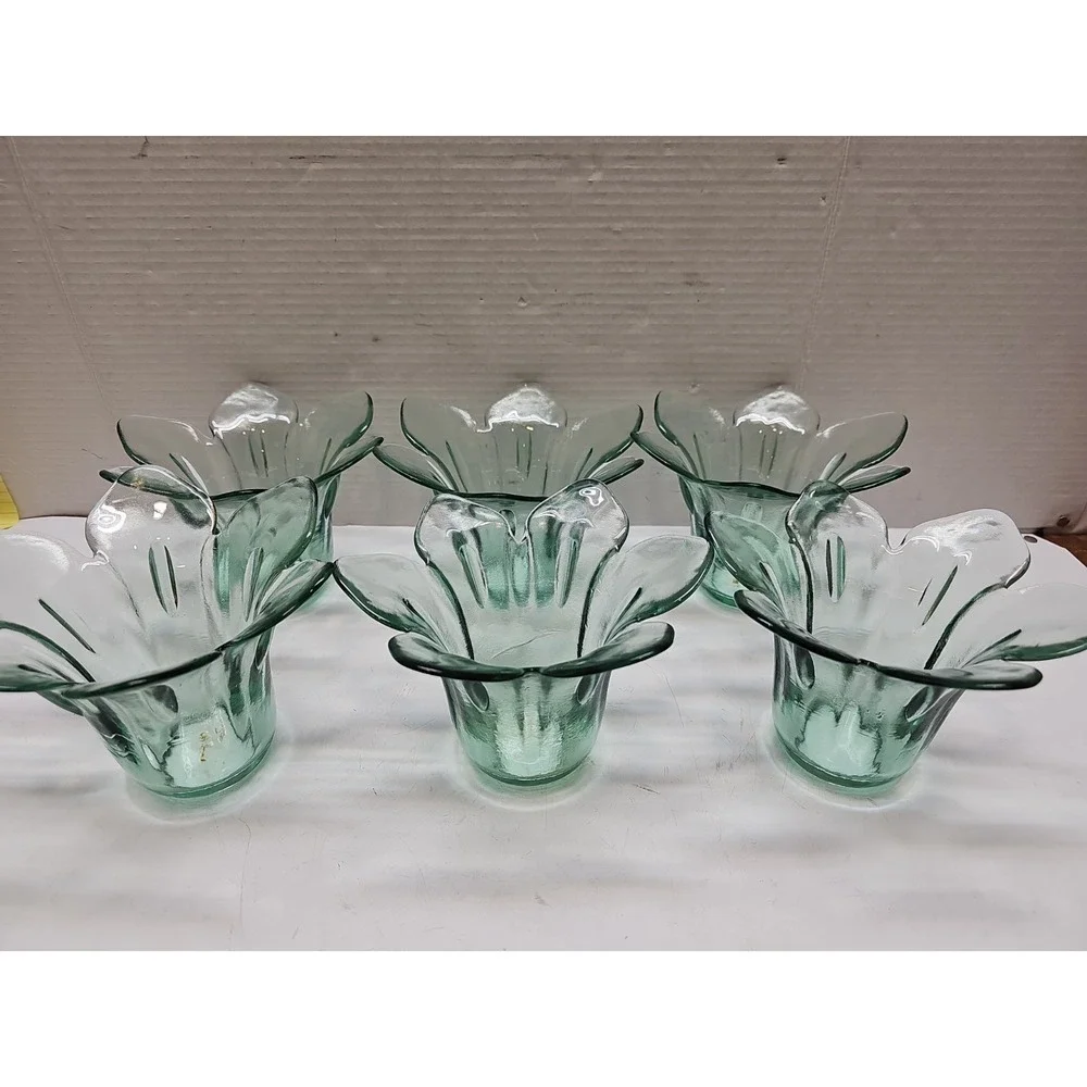 VTG Green Blown Glass Tulip Petal Shaped Vase Votive Heavy (6)